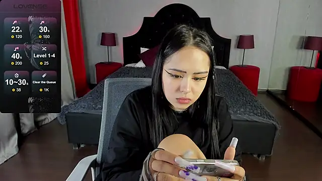 baby  kim online show from 02/10/25, 01:03