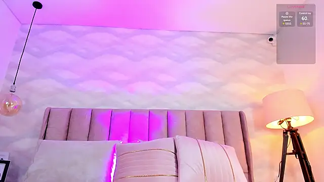 im nika  online show from 03/04/25, 03:37