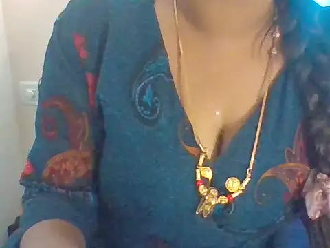 Snapshot of Sexy-Shalinii chatting on 03/05/26, 08:32 Sexy-Shalinii online show from 03/05/26, 08:32