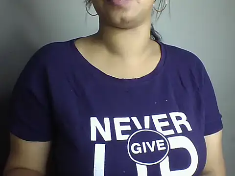 Snapshot of Sexy-Shalinii chatting on 03/14/26, 04:12 Sexy-Shalinii online show from 03/14/26, 04:12