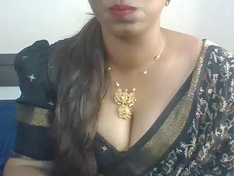 Snapshot of Sexy-Shalinii chatting on 03/30/26, 03:57 Sexy-Shalinii online show from 03/30/26, 03:57
