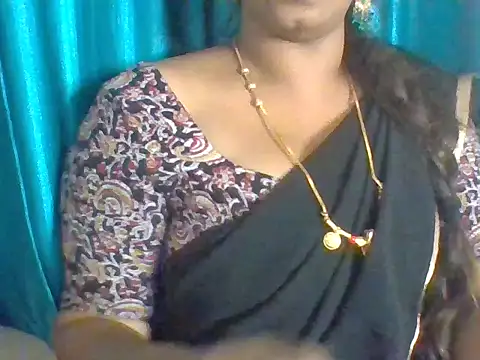 Snapshot of Sexy-Shalinii chatting on 03/31/26, 05:13 Sexy-Shalinii online show from 03/31/26, 05:13