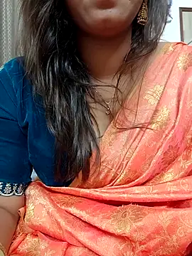 Snapshot of Sexy-Shalinii chatting on 05/05/26, 01:30 Sexy-Shalinii online show from 05/05/26, 01:30