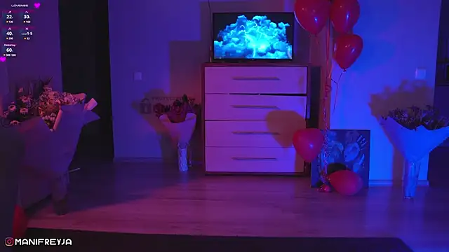 ManiFreyja online show from 02/27/25, 06:53