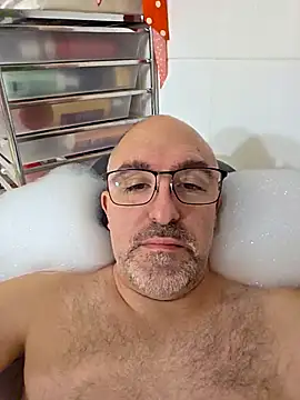 Snapshot of Crosss-23cm chatting on 03/03/26, 06:36 Crosss-23cm online show from 03/03/26, 06:36