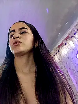 Mia Fischer online show from 09/18/25, 07:16