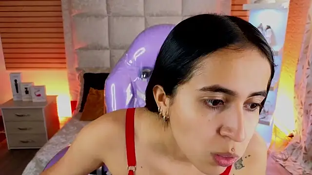 Mia Fischer online show from 06/24/26, 12:04