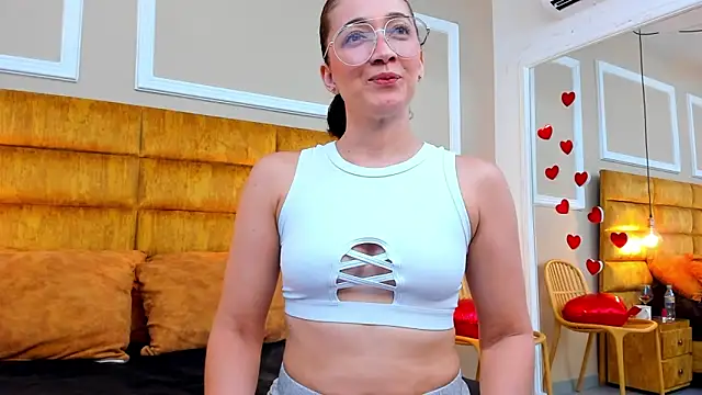 adarussell online show from 02/24/25, 04:15