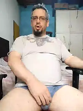 Snapshot of MrBig_2024 chatting on 01/13/25, 03:58 MrBig 2024 online show from 01/13/25, 03:58