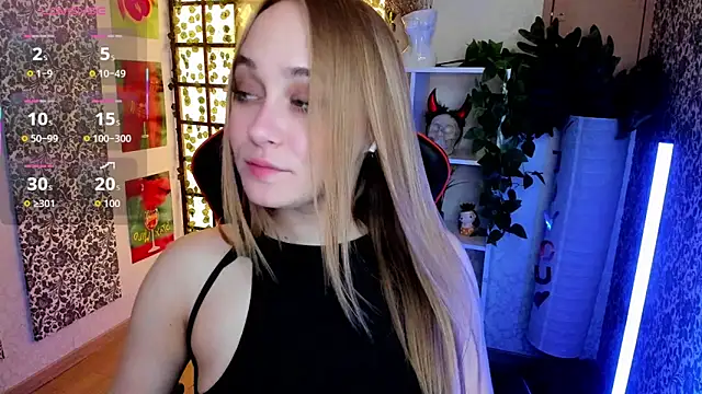 LianaBright online show from 04/26/26, 03:26