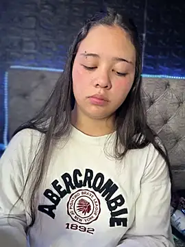 Paloma  LS online show from 11/26/25, 07:48