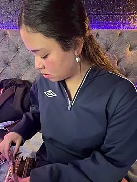 Paloma  LS online show from 12/15/25, 07:29