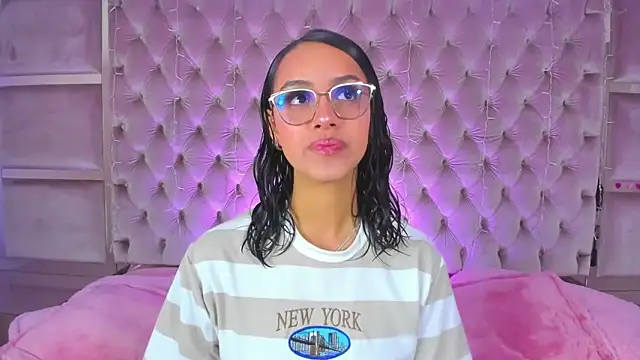 Harii 02 online show from 01/09/25, 04:08