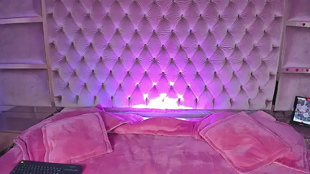 Harii 02 online show from 10/12/25, 09:03