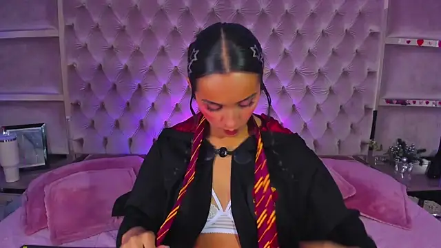 Snapshot of Harii_02 chatting on 03/11/26, 07:09 Harii 02 online show from 03/11/26, 07:09