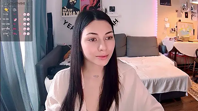 Snapshot of valorant_girl chatting on 03/10/26, 09:47 valorant girl online show from 03/10/26, 09:47