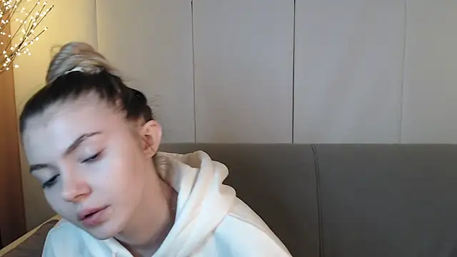 Ritaneer online show from 01/28/25, 10:34