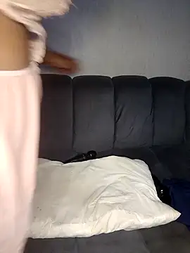 Snapshot of ROCKMAASS22 chatting on 09/18/25, 05:59 ROCKMAASS22 online show from 09/18/25, 05:59