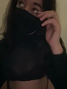 Snapshot of Rouh_ chatting on 03/21/25, 11:56 Rouh online show from 03/21/25, 11:56