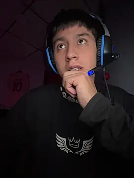 Snapshot of Stiven_017 chatting on 01/11/26, 12:15 Stiven 017 online show from 01/11/26, 12:15