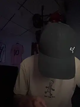 Snapshot of Stiven_017 chatting on 01/18/26, 12:25 Stiven 017 online show from 01/18/26, 12:25