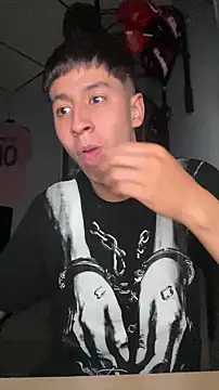 Snapshot of Stiven_017 chatting on 03/15/26, 04:29 Stiven 017 online show from 03/15/26, 04:29