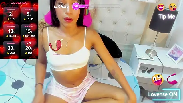 Little Helen online show from 01/13/25, 01:39