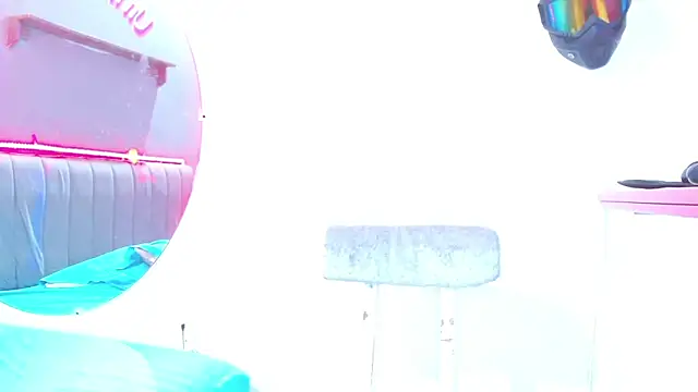 Snapshot of minimi_naty chatting on 02/04/25, 07:55 minimi naty online show from 02/04/25, 07:55