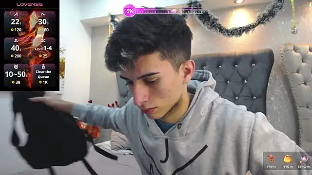 Snapshot of MrWilliseo chatting on 01/05/25, 07:49 MrWilliseo online show from 01/05/25, 07:49