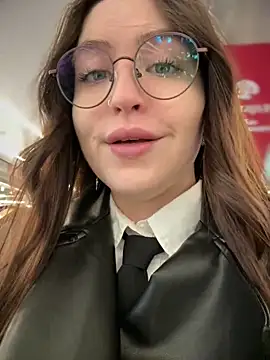 meow girl online show from 02/01/26, 10:14