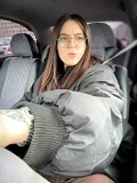 meow girl online show from 04/30/26, 10:32