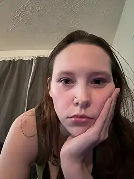 Snapshot of SheSlutty531 chatting on 07/13/26, 03:09 SheSlutty531 online show from 07/13/26, 03:09