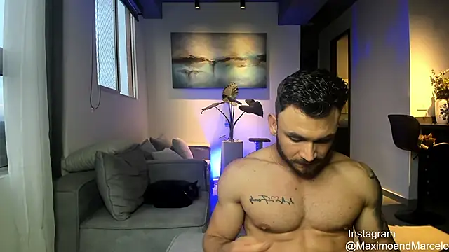 Snapshot of Maximo_Marcelo chatting on 03/03/25, 11:03 Maximo Marcelo online show from 03/03/25, 11:03