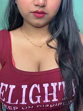 Ishaani 0 online show from 06/21/26, 05:48