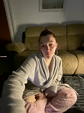 Stoner BarbieXX online show from 02/28/25, 11:12