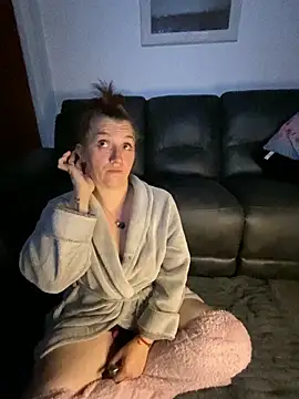 Stoner BarbieXX online show from 09/22/25, 10:23