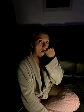 Stoner BarbieXX online show from 09/29/25, 09:41