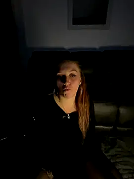 Stoner BarbieXX online show from 10/15/25, 09:48