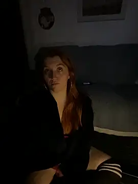 Stoner BarbieXX online show from 12/18/25, 11:11