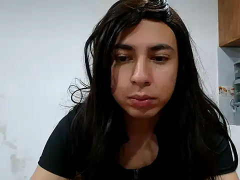 Snapshot of Yasmin_Paez99 chatting on 05/09/26, 01:44 Yasmin Paez99 online show from 05/09/26, 01:44