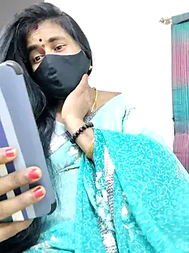 Snapshot of Tamilrojanew chatting on 09/08/25, 04:50 Tamilrojanew online show from 09/08/25, 04:50