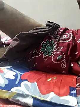 Snapshot of Tamilrojanew chatting on 09/21/25, 08:27 Tamilrojanew online show from 09/21/25, 08:27