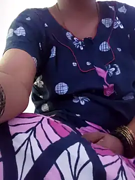 Snapshot of Tamilrojanew chatting on 09/24/25, 06:06 Tamilrojanew online show from 09/24/25, 06:06