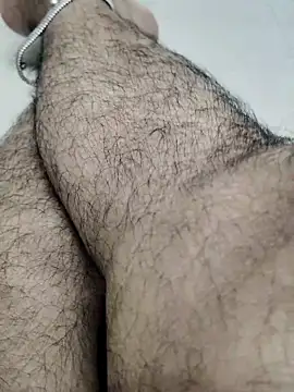 Snapshot of Tamilrojanew chatting on 09/27/25, 06:02 Tamilrojanew online show from 09/27/25, 06:02