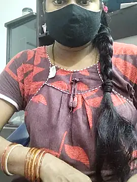 Snapshot of Tamilrojanew chatting on 09/29/25, 08:08 Tamilrojanew online show from 09/29/25, 08:08