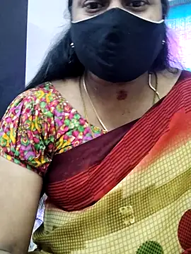 Snapshot of Tamilrojanew chatting on 10/29/25, 08:27 Tamilrojanew online show from 10/29/25, 08:27