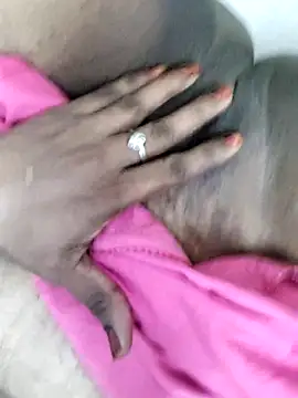 Snapshot of Tamilrojanew chatting on 11/02/25, 01:08 Tamilrojanew online show from 11/02/25, 01:08