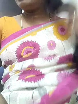 Snapshot of Tamilrojanew chatting on 11/10/25, 08:13 Tamilrojanew online show from 11/10/25, 08:13