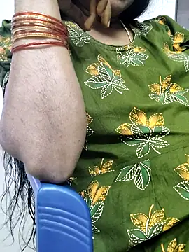 Snapshot of Tamilrojanew chatting on 11/25/25, 07:41 Tamilrojanew online show from 11/25/25, 07:41