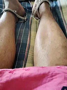 Snapshot of Tamilrojanew chatting on 11/29/25, 06:05 Tamilrojanew online show from 11/29/25, 06:05